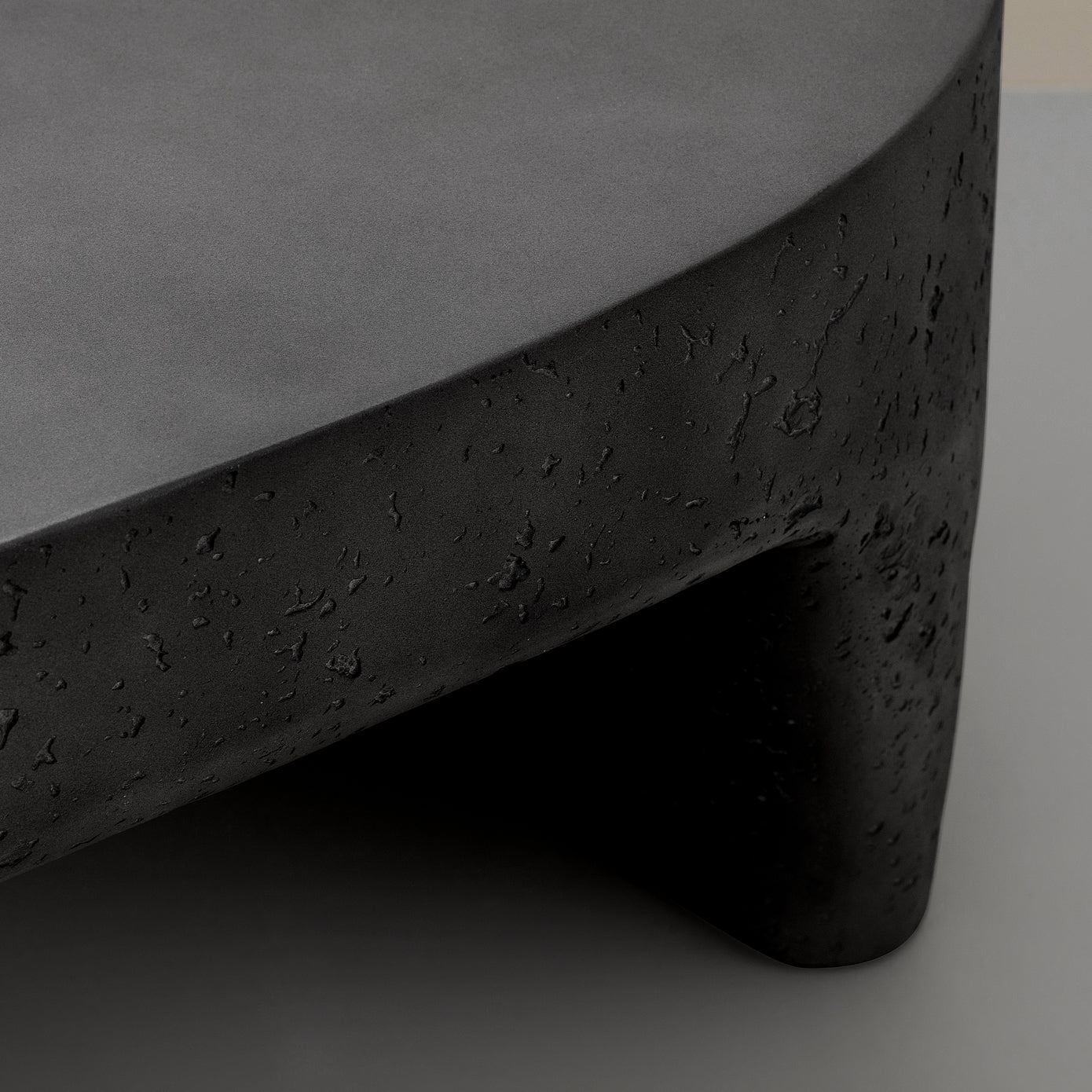 Tievanne Coffee Table Dark