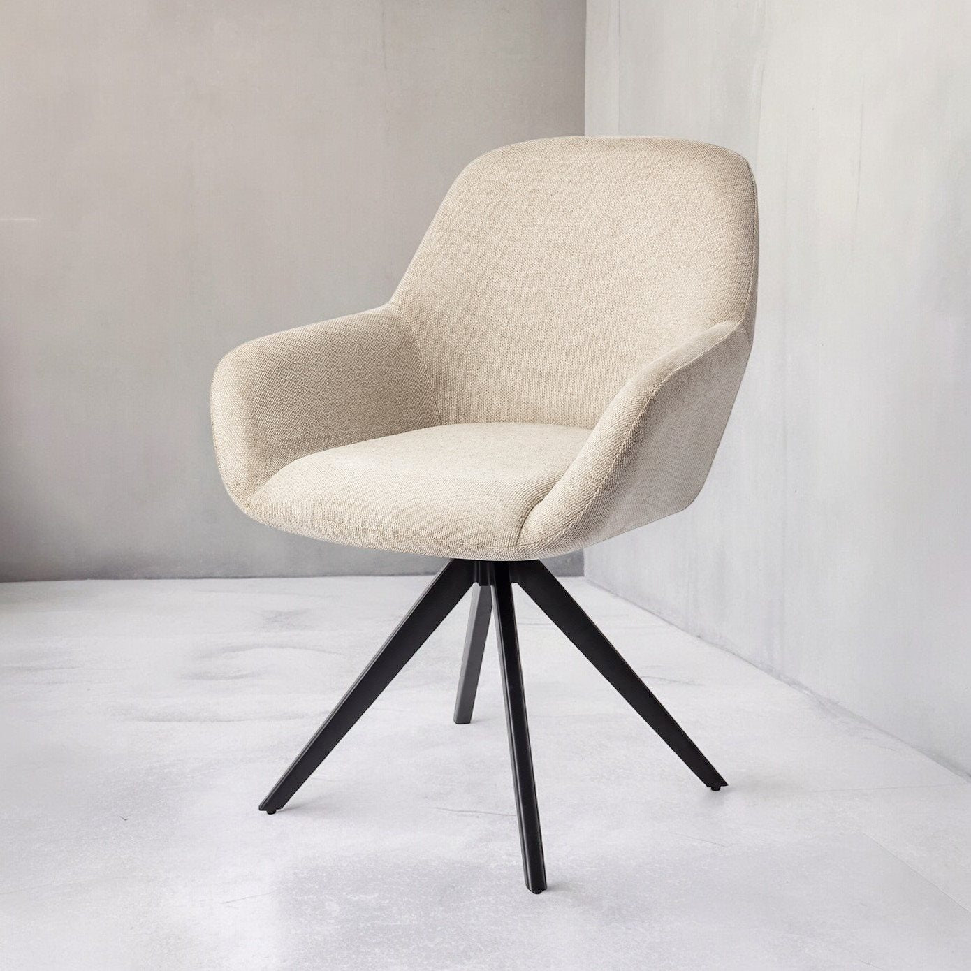 Kushi Dining Chair Ivory Ivy Turn Black